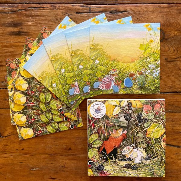 Brambly Hedge Notecards with Envelopes Pack of 8