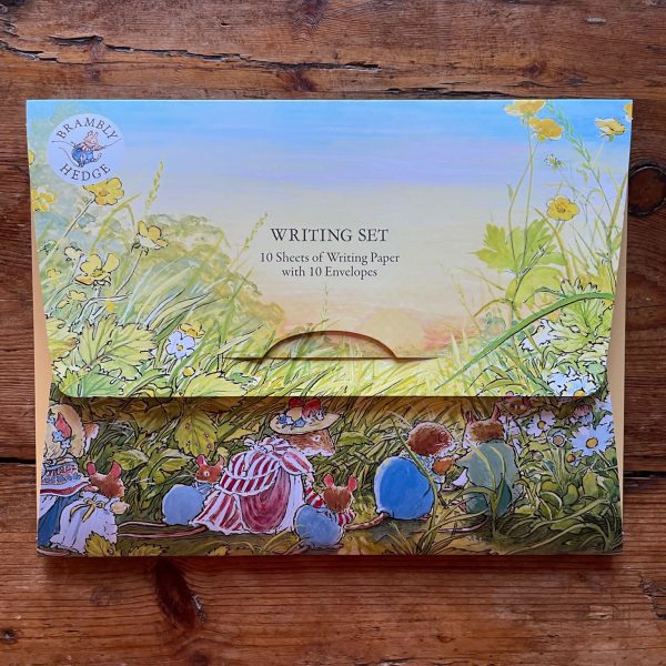Brambly Hedge Writing Set